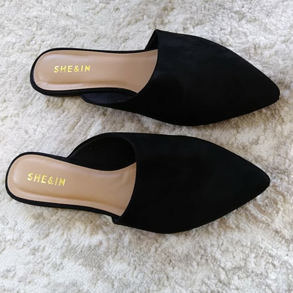 She & In Pointed Toe Slider Flats Size 7 - Picture 2 of 10